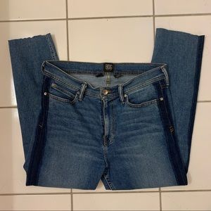 BDG Skinny Stretch Medium Wash Jeans